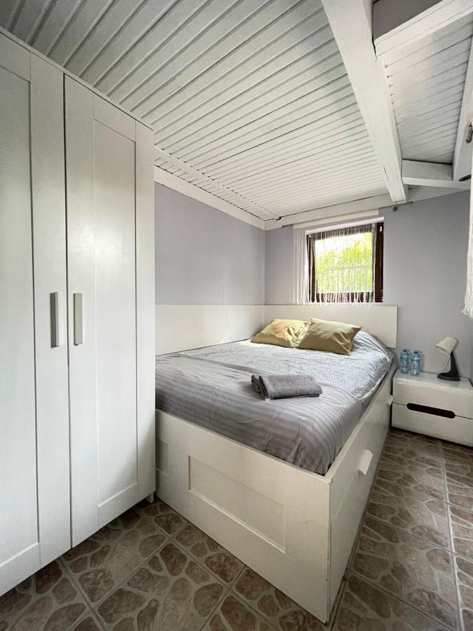 Nad Jeziorem W Puszczy Zielonka Apartamento